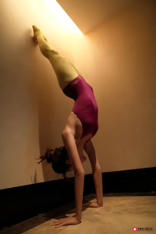 [ROSI写真] 艺学妹系列 2018.12.10 No.031 - ROSI